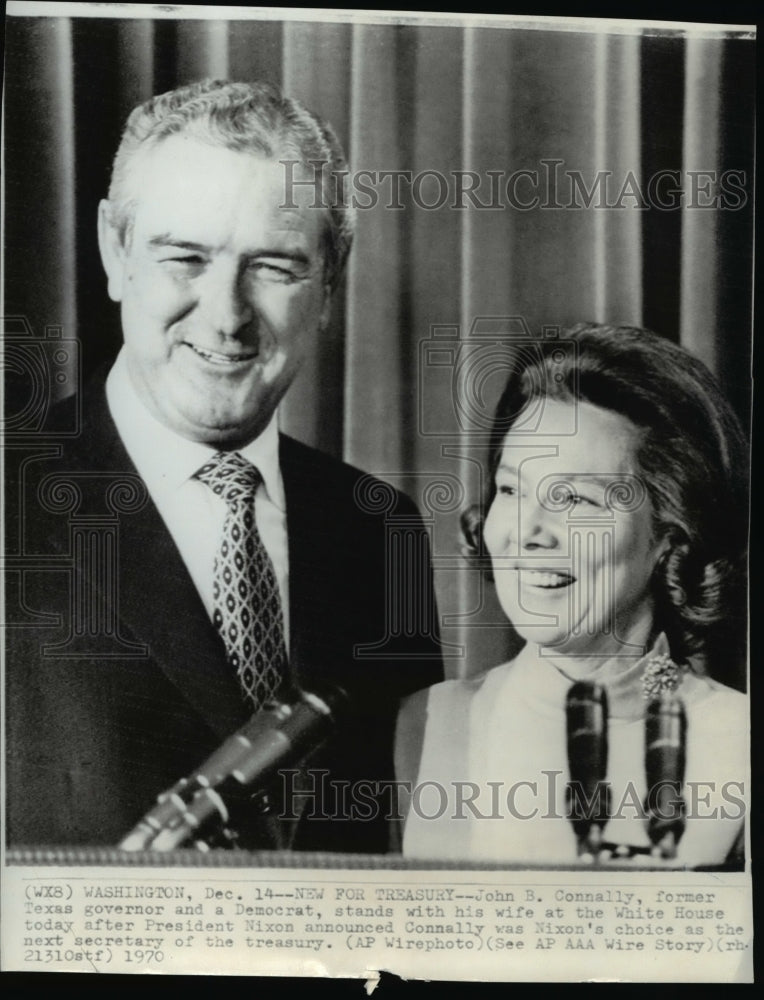 1970 Wire Photo John B. Connally stands with his wife at the White House-Historic Images