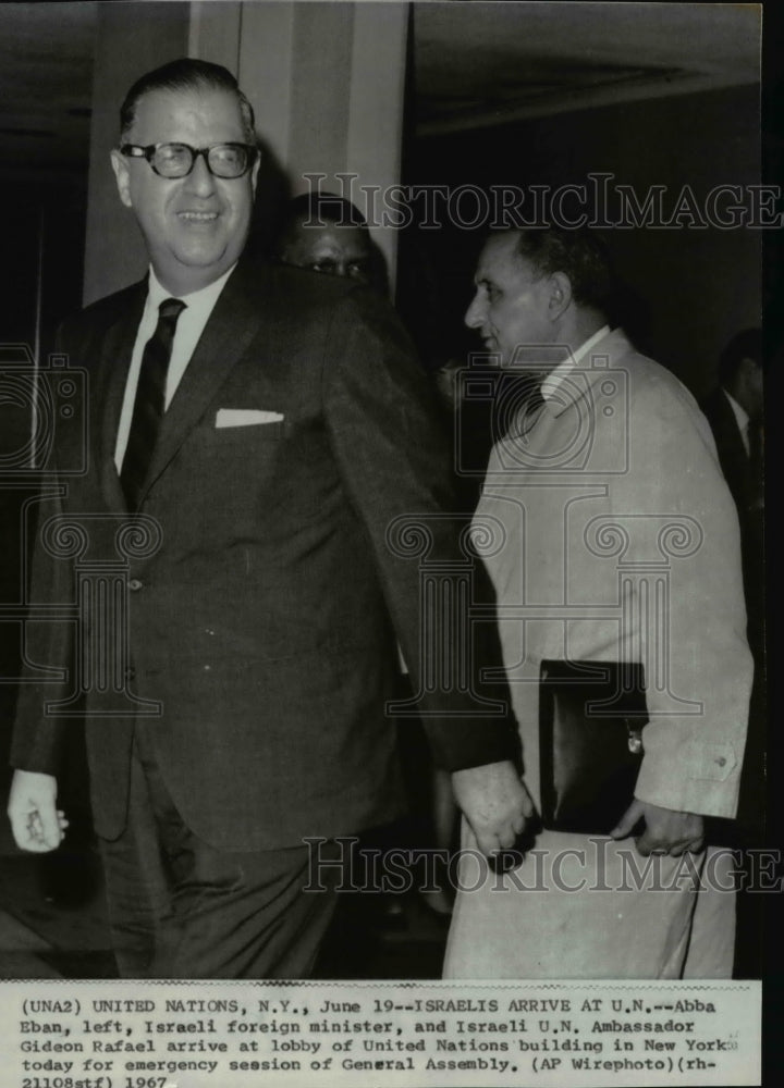 1967 Wire Photo Abba Eban and Gideon Rafael at United Nations buidling in N.Y.-Historic Images