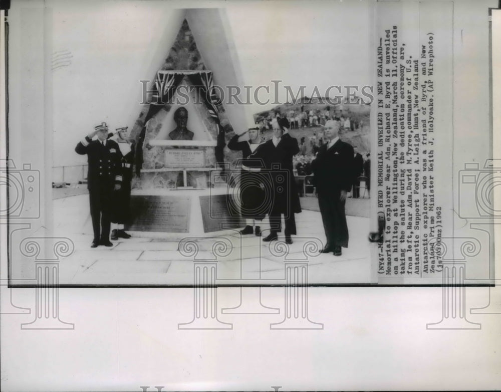 1962 Wire Photo Rear Adm. Richard E. Byrd Memorial opens in New Zealand - Historic Images