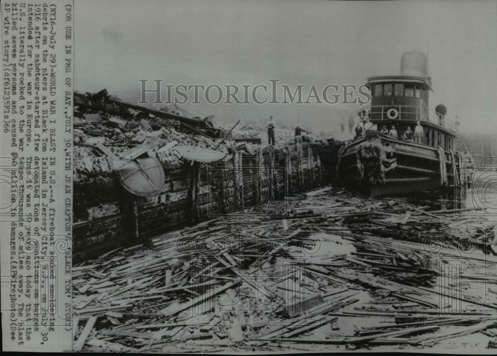 1966 Wire Photo WWI-The pier and barges at Black Tom Island in NJ, bombed-Historic Images