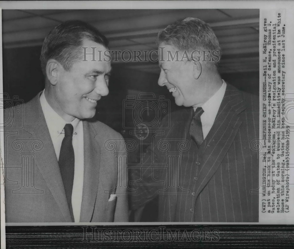 1959 Wire Photo Nell McElroy with his successor Thomas Gates in Washington. - Historic Images