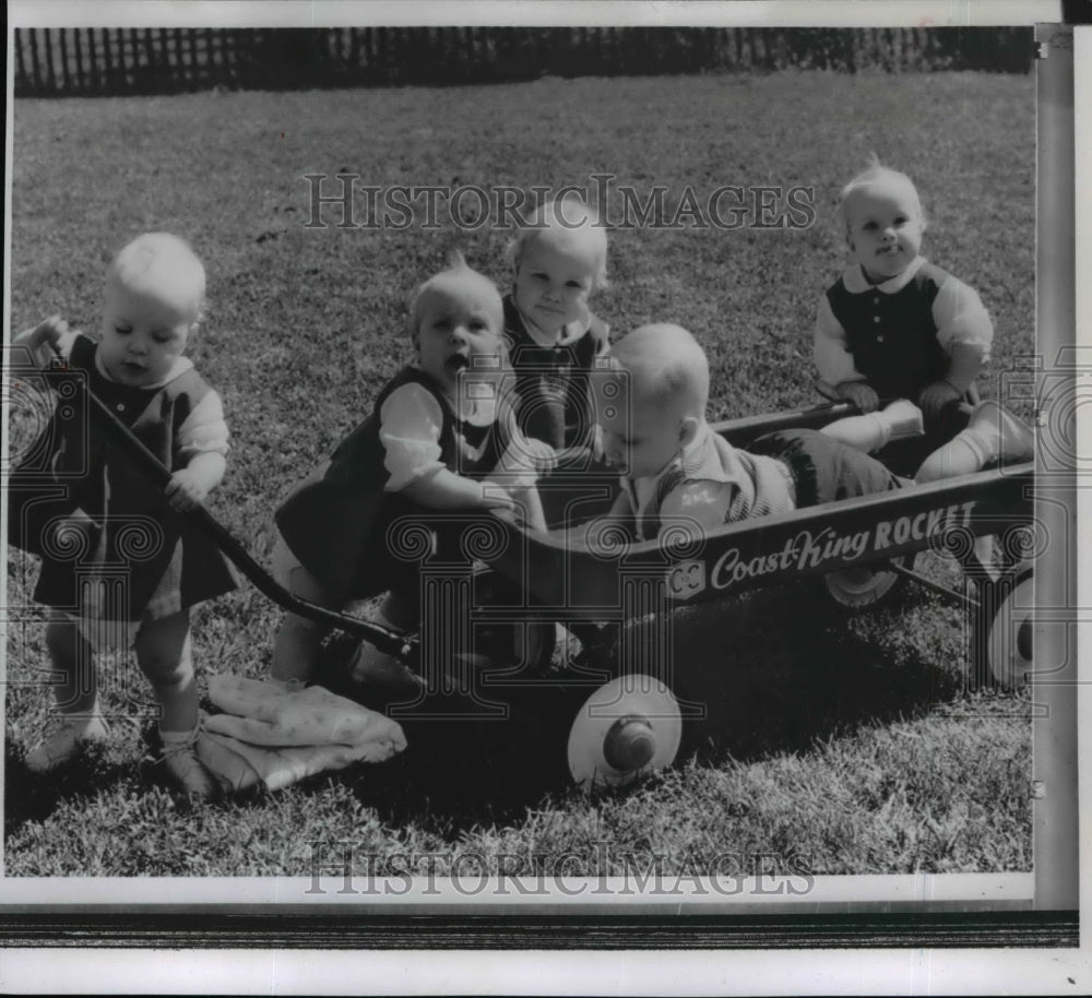 Wire Photo Photograph of the Fischer quintuplets of Aberdeen, S.D.. - Historic Images