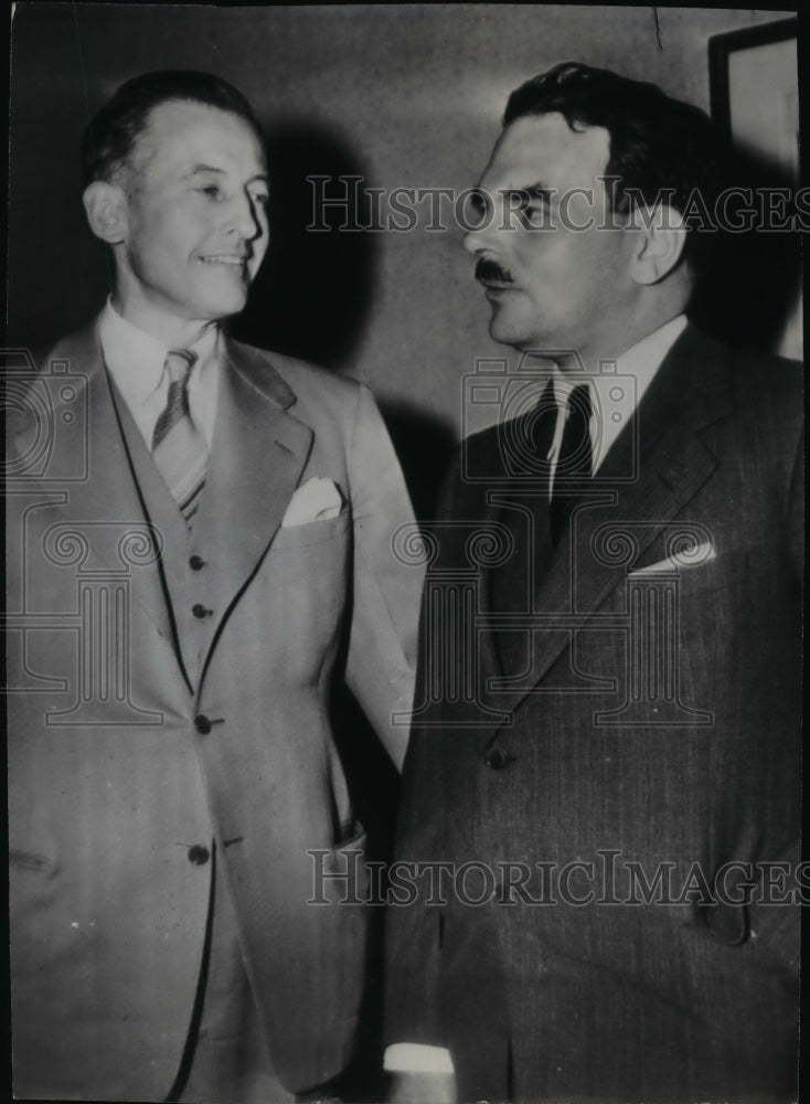1944 Wire Photo Gov. Thomas Dewey and Eric Johnston in Albany, New York-Historic Images