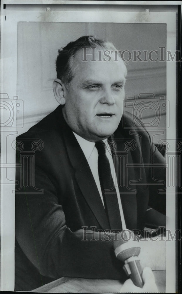 1965 Press Photo Gus Hall - spw02415-Historic Images