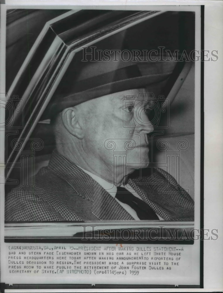 1959 President Eisenhower leaving the White House Press Headquarters - Historic Images