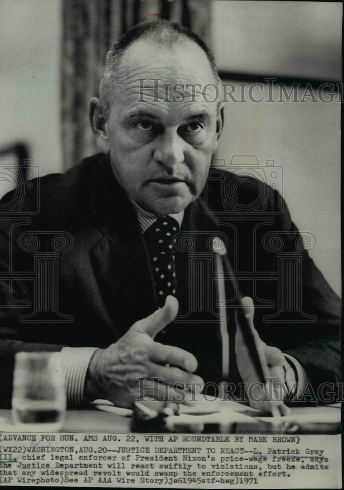 1971 L. Patrick Gray III talking in a news conference in Washington - Historic Images