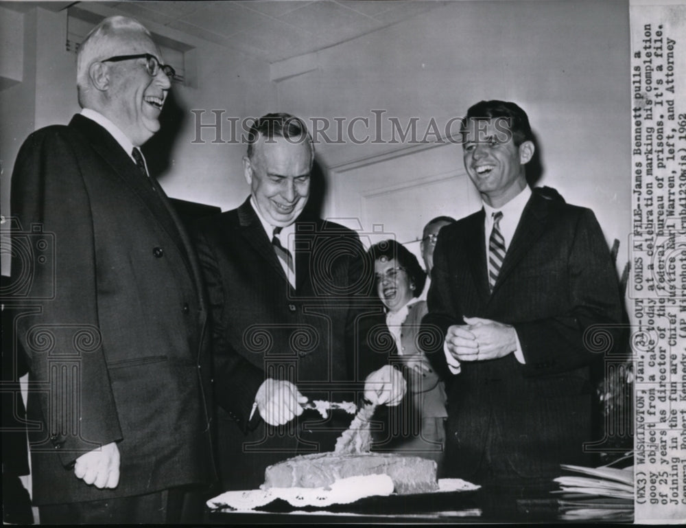 1962 Press Photo James Bennett of the Federal Bureau of Prisons - Historic Images