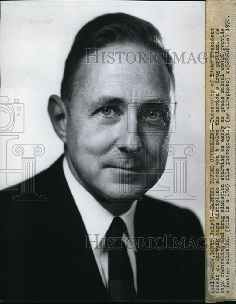 1965 Press Photo University of Idaho President Ernest W. Hartung - Historic Images