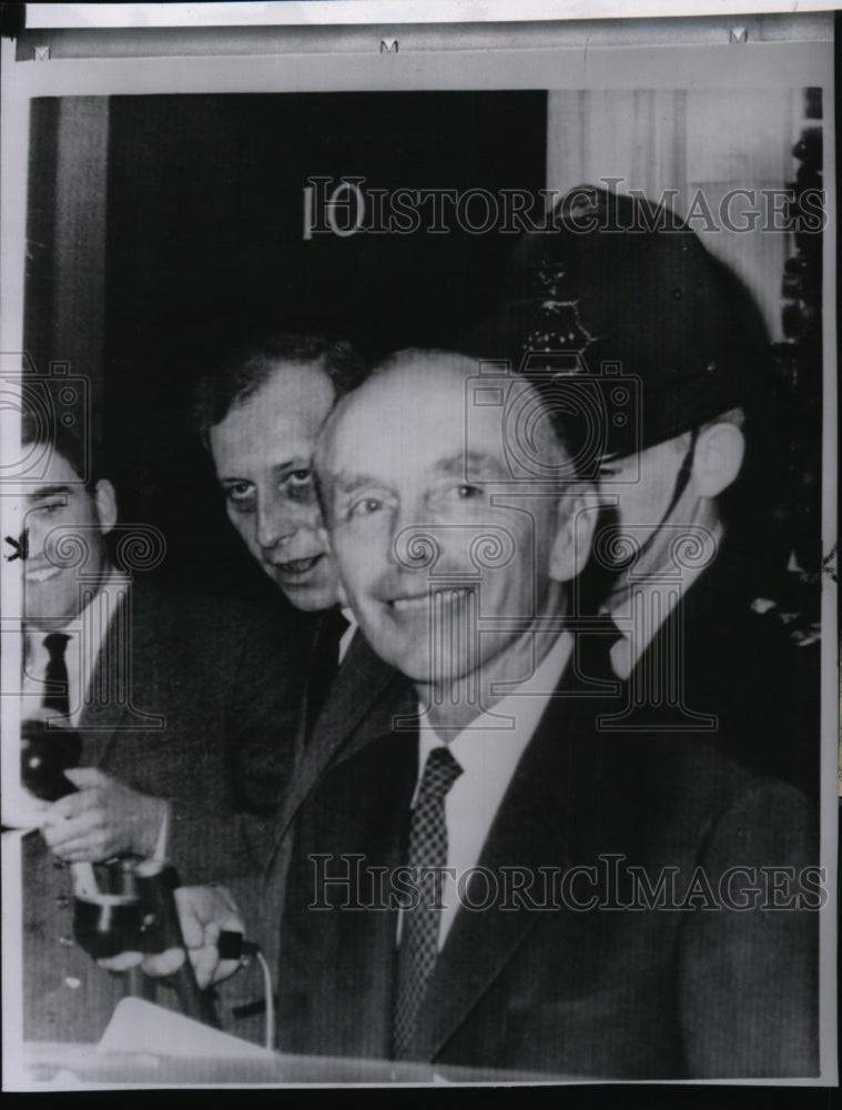 1963 Wire Photo Lord Home as he arrived at No. 10 Downing Street in London-Historic Images