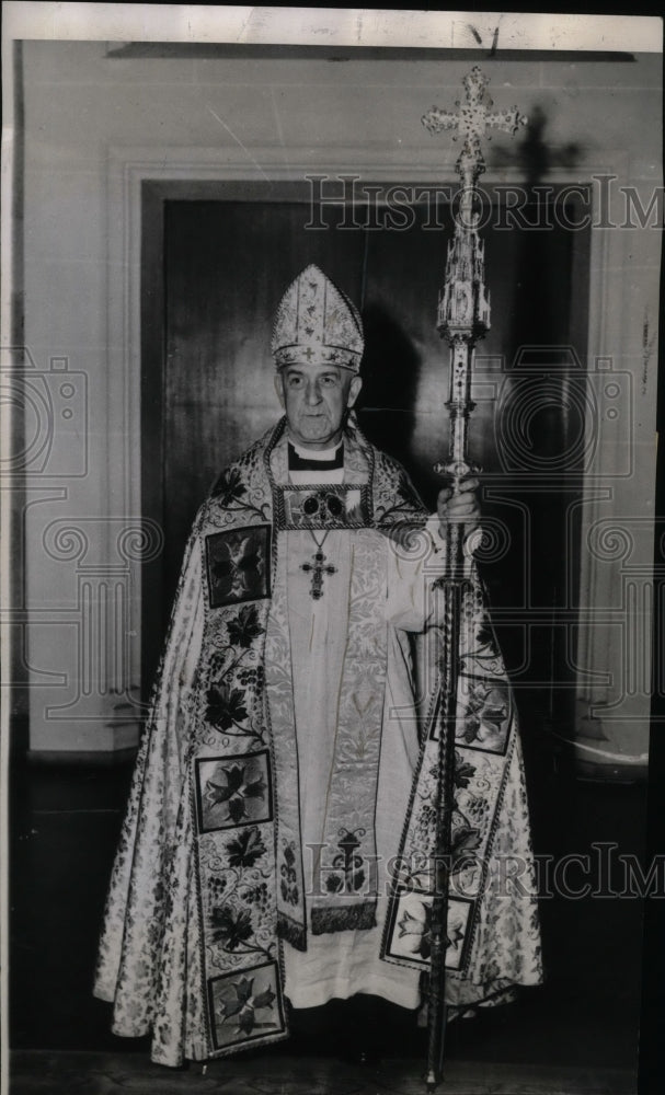 1953 Press Photo Dr. Geoffrey Francis Fisher wearing his coronation robes - Historic Images