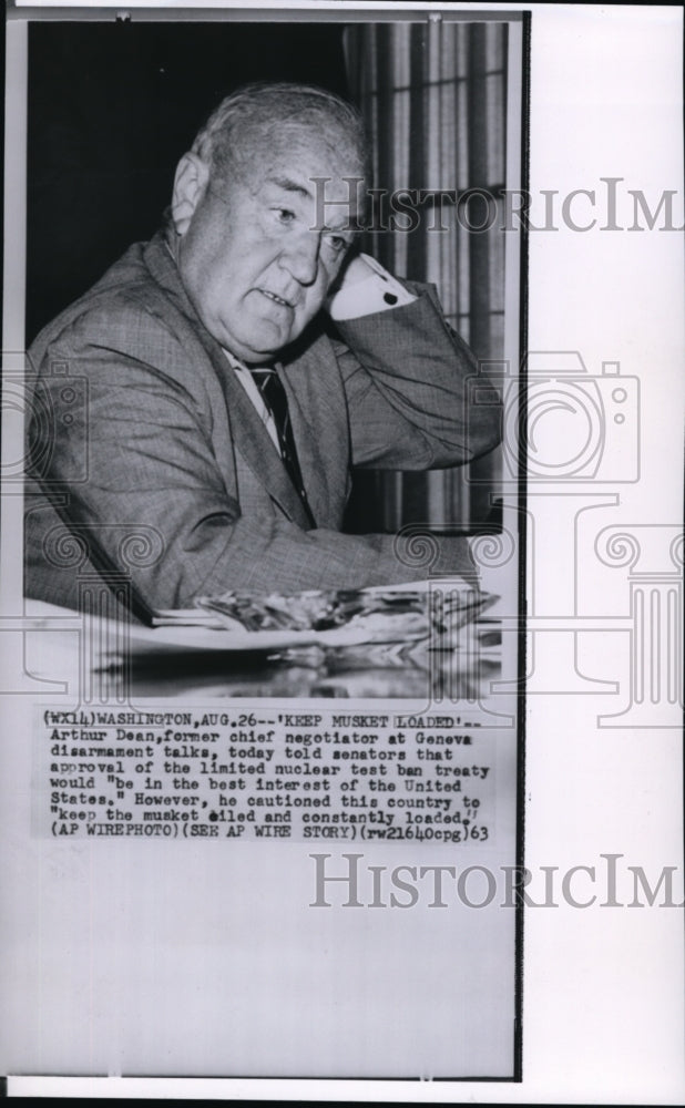 1963 Press Photo Arthur Dean talking to senators in Washington - spw04064- Historic Images