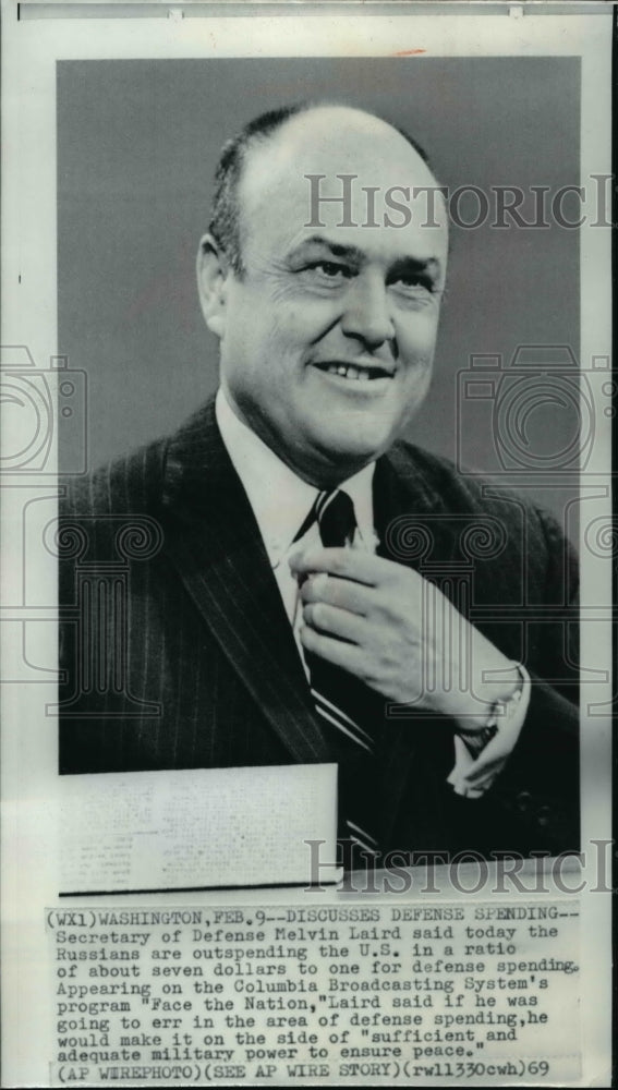 1969 Press Photo Secretary of Defense Melvin Laird discussing defense spending - Historic Images