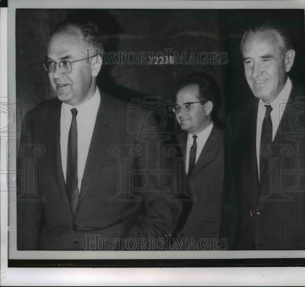 Press Photo Soviet Ambassador Anatoly Dobrynin, Secretary Of State Dean Rusk. - Historic Images