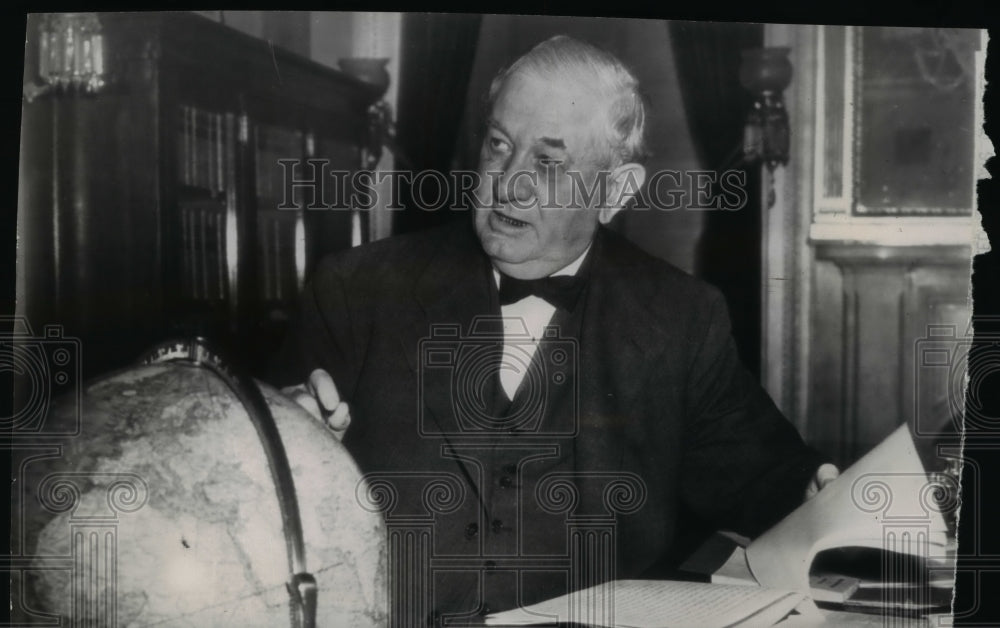 1945 Press Photo Chairman of the Senate Foreign Relations Committee. - Historic Images