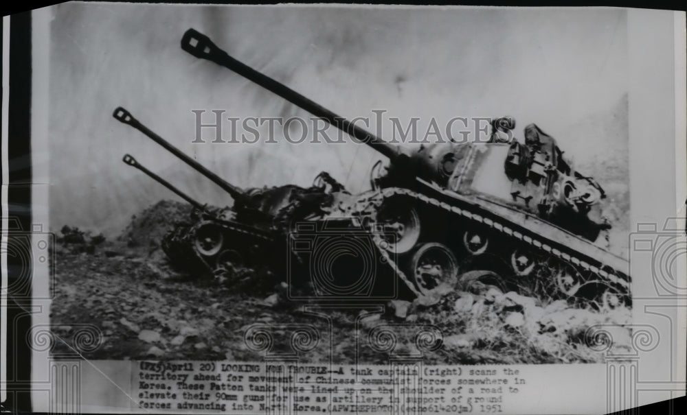 1951 Press Photo A tank captain, scans the territory ahead for movement. - Historic Images