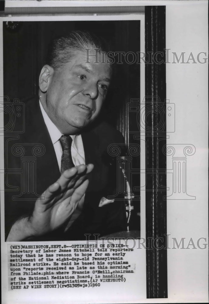 1960 Press Photo James Mitchell talking to reporters in Washington - spw04843- Historic Images