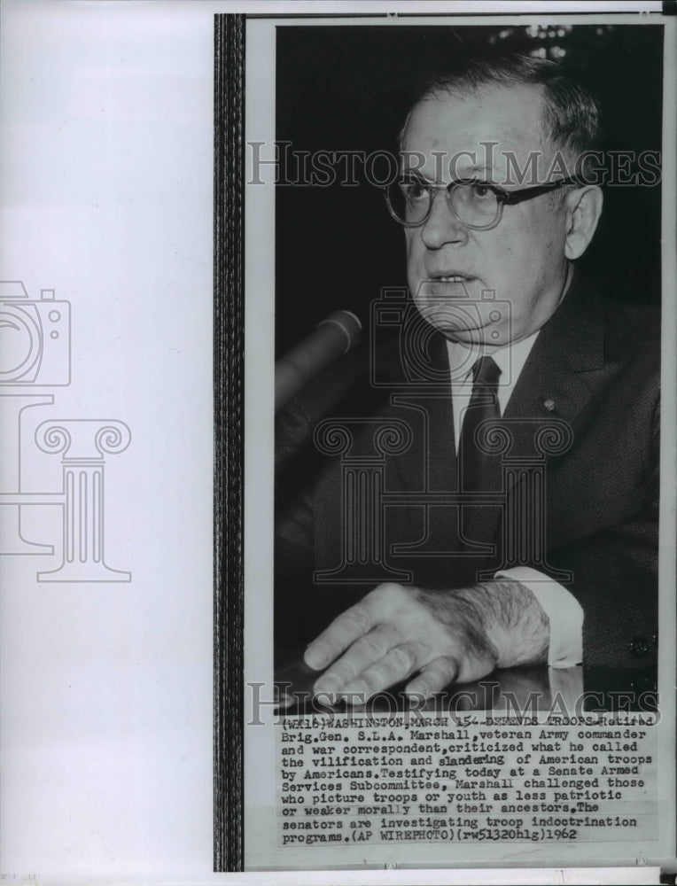 1962 Press Photo Retired Brig. Gen. S.L.A. Marshall at Senate Armed Services - Historic Images