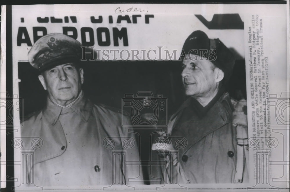 1951 Press Photo General Douglas appears grim while Gen. Matthew Ridgway smiles - Historic Images