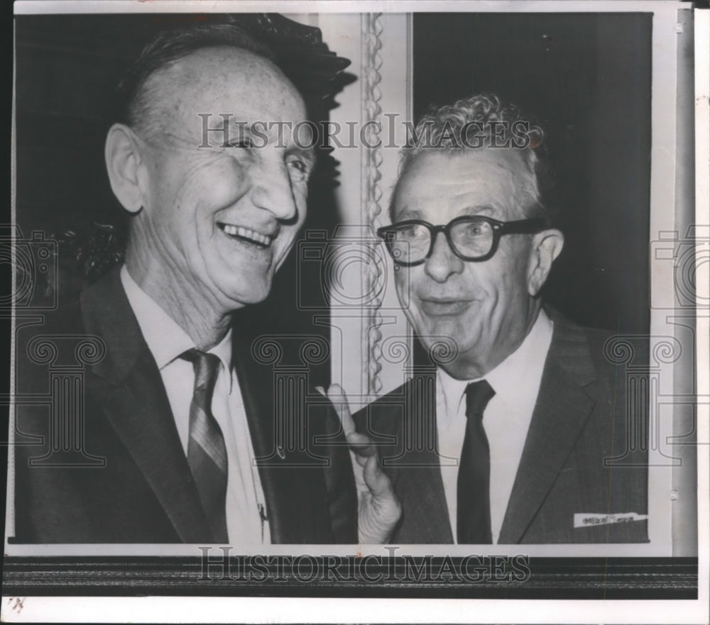 1965 Senate Debate Mike Mansfield and Dirksen disagree on labor bill - Historic Images