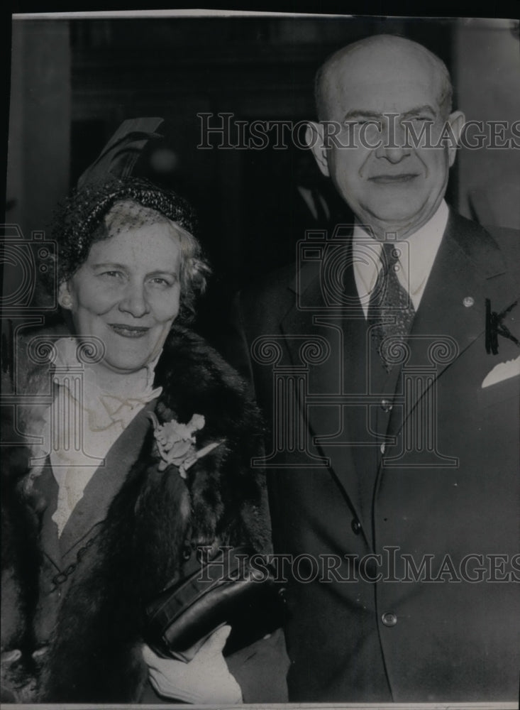 1949 Press Photo Louis Johnson - Historic Images