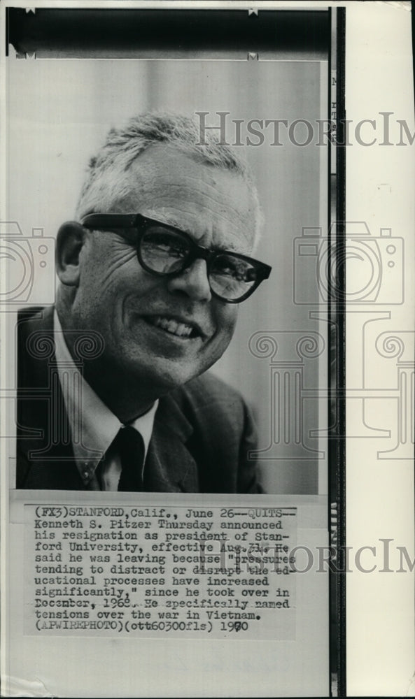 1970 Press Photo Kenneth S. Pitzer resigns as President of Stanford University - Historic Images