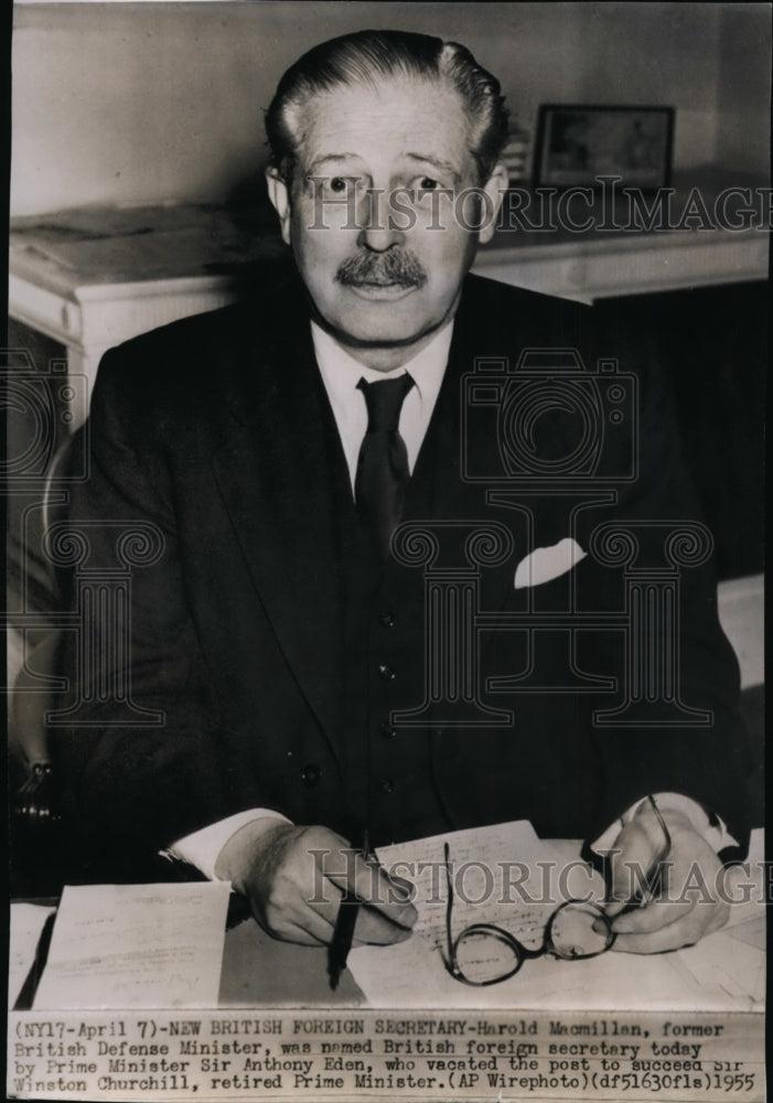 1955 Press Photo New British Foreign Secretary Harold Macmillan - spw07151-Historic Images