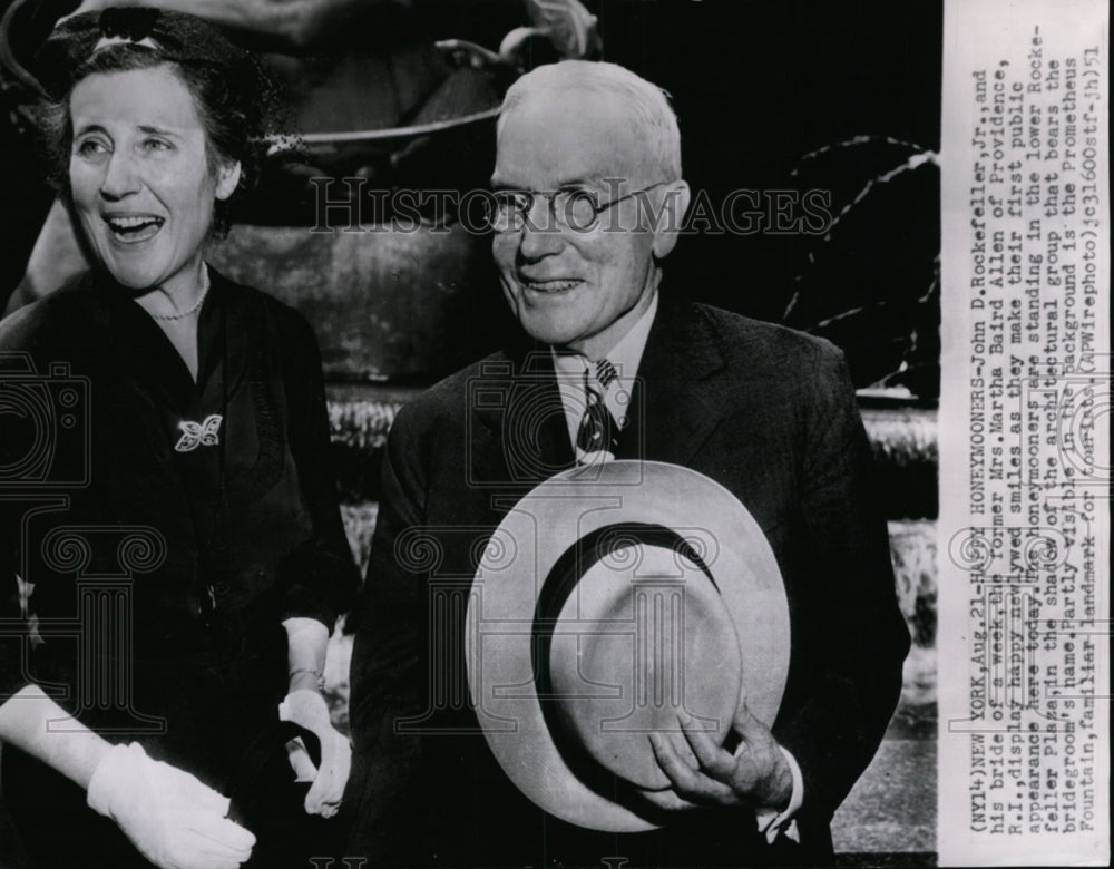 1951 Press Photo John Rockefeller Jr and bride Mrs Martha Baird Allen - Historic Images