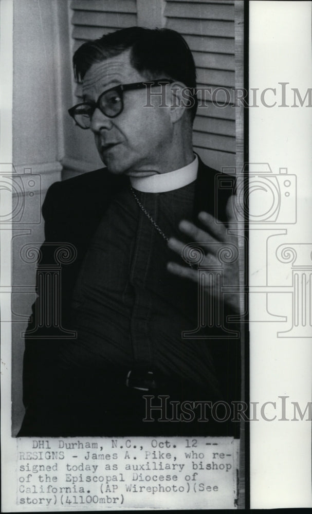 1966 Press Photo Bishop of the Episcopal Diocese of California James Pike. - Historic Images