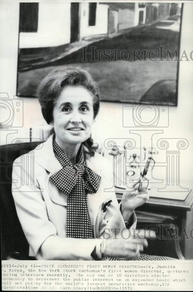 1972 Press Photo Dr. Juanita K. Kreps, first woman dir. of N.Y. Stock Exchange - Historic Images