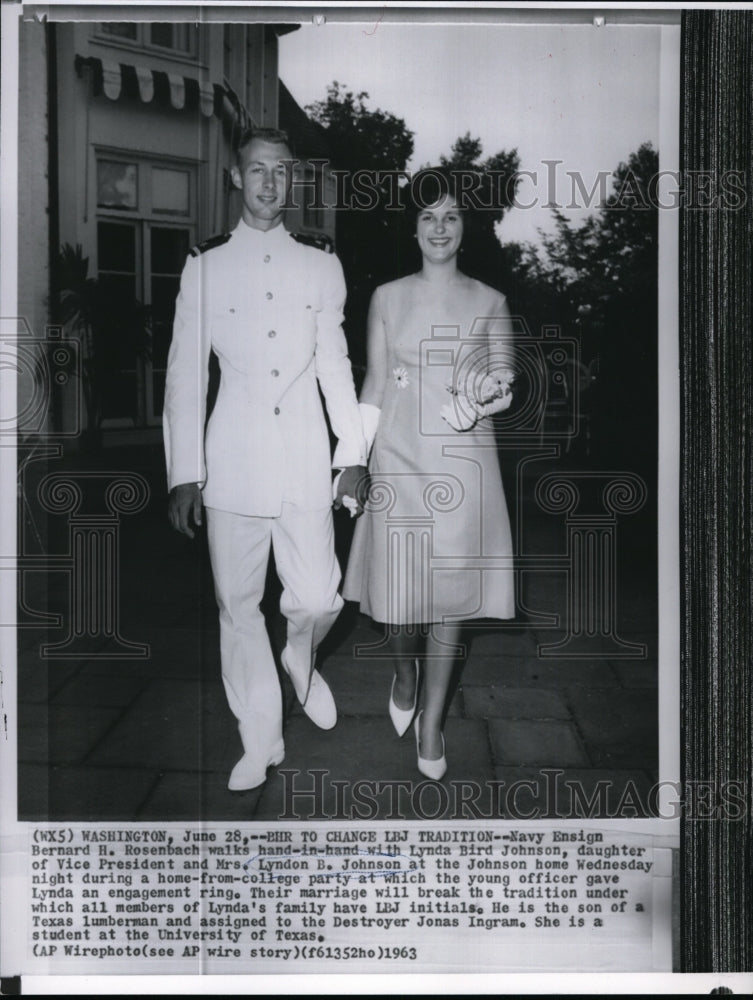 1963 Navy Bernard Rosenbach walks with fiance Lynda Bird Johnson - Historic Images