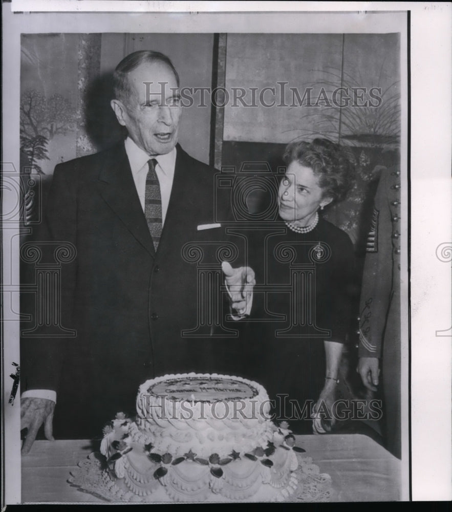 1963 Press Photo General of the Army Douglas MacArthur &amp; wife celebrate birthday-Historic Images