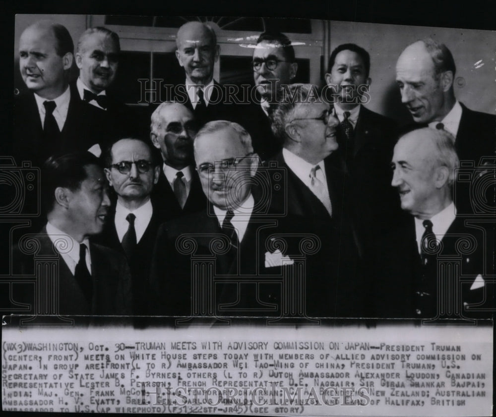 1945 Press Photo President Truman meets with Advisory Commission on Japan - Historic Images