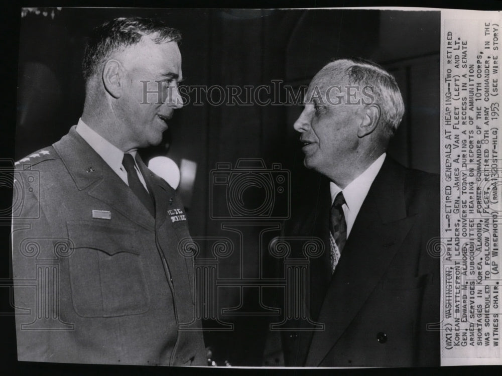 1953 Press Photo General James A. Van Fleet and Lt. Gen. Edward M. Almond chat - Historic Images