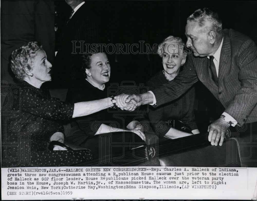 1959 Press Photo Representative Charles A. Halleck greeting new congresswomen - Historic Images