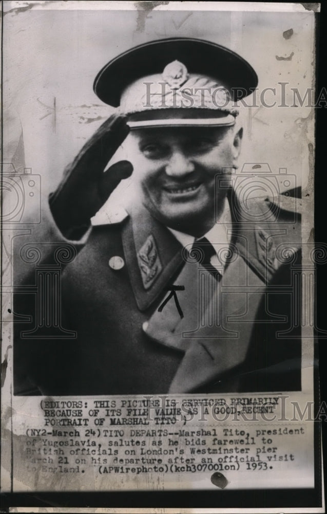 1953 Press Photo President Marshal Tito of Yugoslavia bids farewell to London-Historic Images