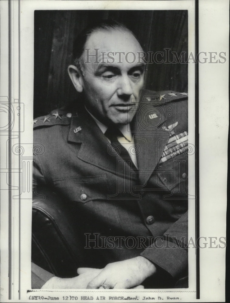 1969 Press Photo General John D. Ryan. - Historic Images