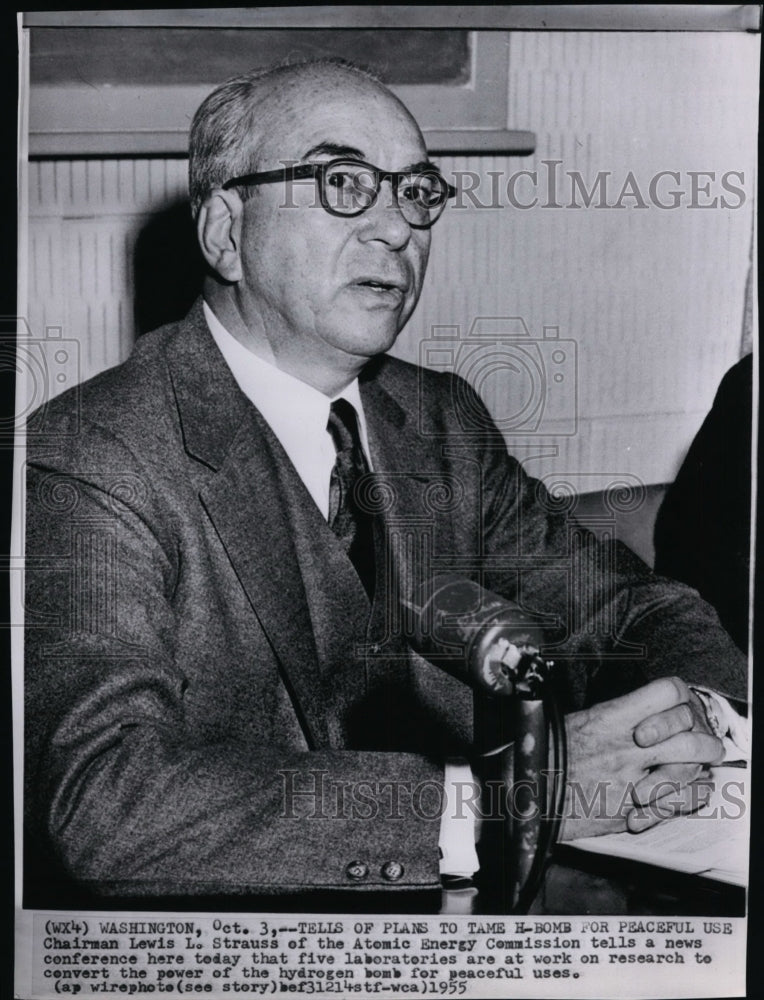 1955 Atomic Energy Commission Chairman Lewis Struss at conference - Historic Images