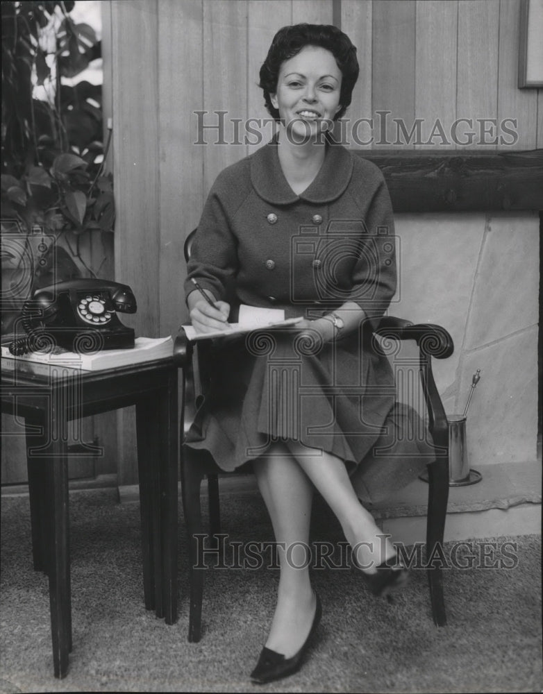 1961 Mrs. E.D. McCarthy - Historic Images