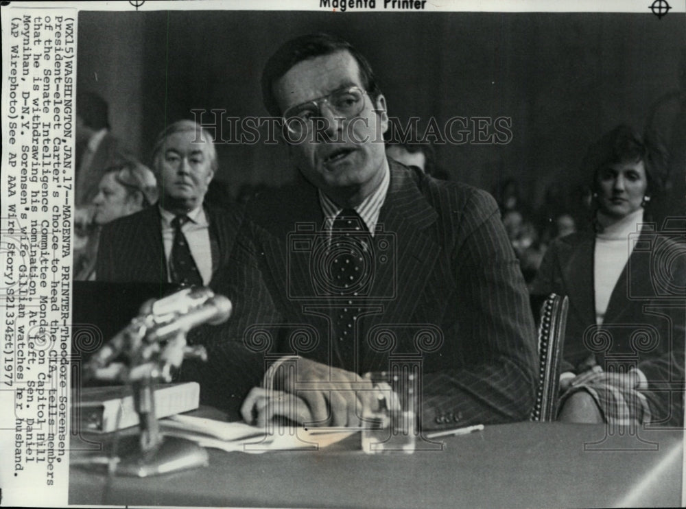 1977 Press Photo Theodore Sorenson picked to head CIA withdraws nomination - Historic Images