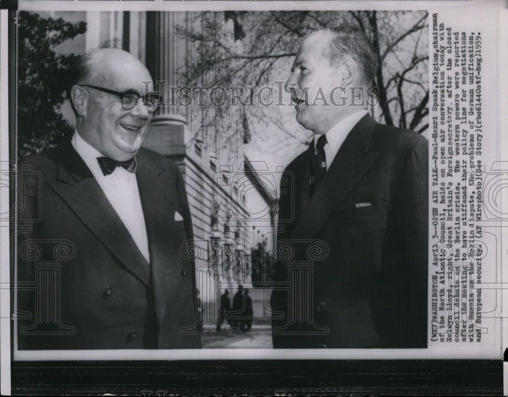 1959 Press Photo Paul Henri Spaak talks with Britain&#39;s Foreign Secretary Lloyd - Historic Images