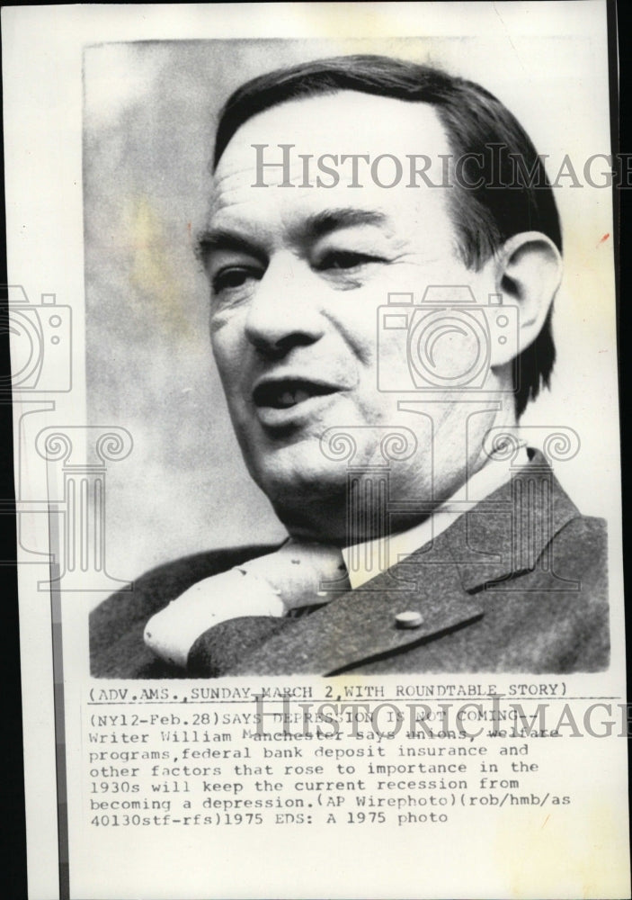 1975 Press Photo Writer William Manchester, with round table story. - Historic Images