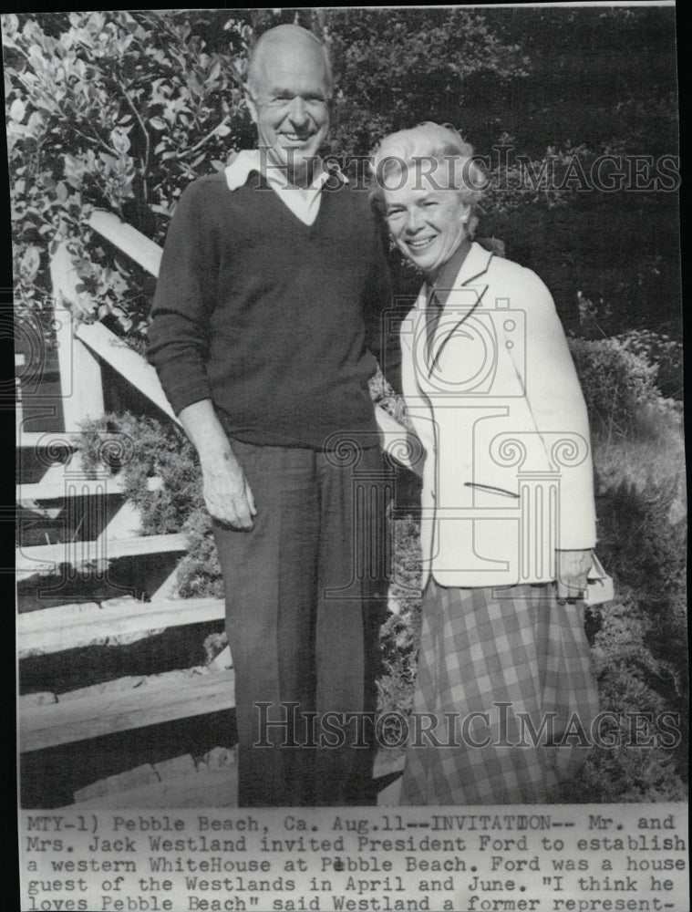 1974 Press Photo Mr. &amp; Mrs. Jack Westland, in Pebble Beach, California. - Historic Images