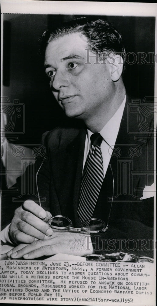 1952 Press Photo Attorneu Allan Rosenberg sits before House Committee - Historic Images