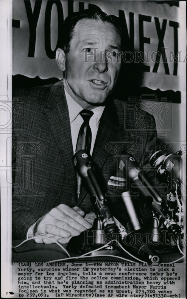 1961 Press Photo Samuel Yorty, winner of the election for Mayor of Los Angeles.-Historic Images