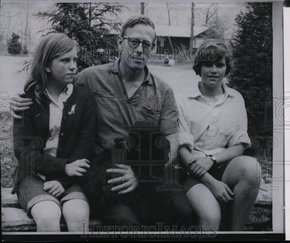 1984 Tufts University trustees to deny tenure to Prof. Woodrow Sayre - Historic Images