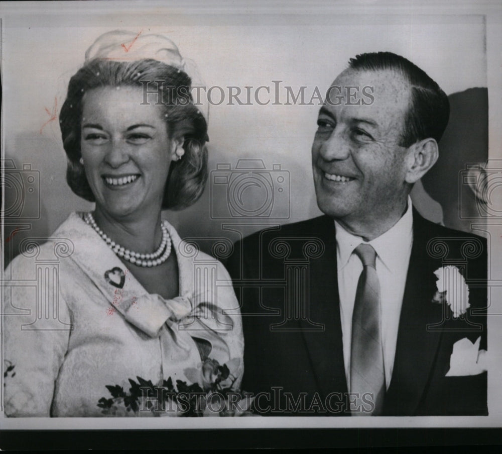 1965 Press Photo New York Mayor Robert Wagner &amp; bride Barbara Cavanagh- Historic Images