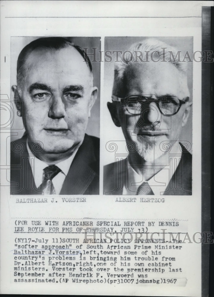 1967 Press Photo Prime Minister Balthazar Vorster and Dr. Albert Hertzon clash-Historic Images