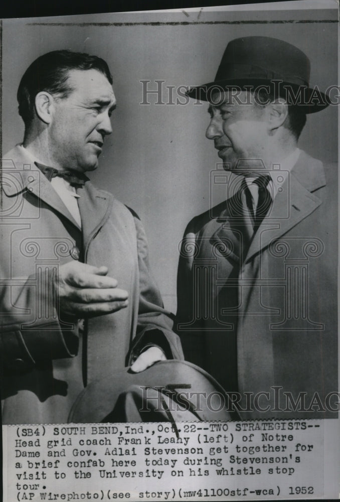 1952 Press Photo Notre Dame Coach Frank Leahy and Governor Adlai Stevenson. - Historic Images