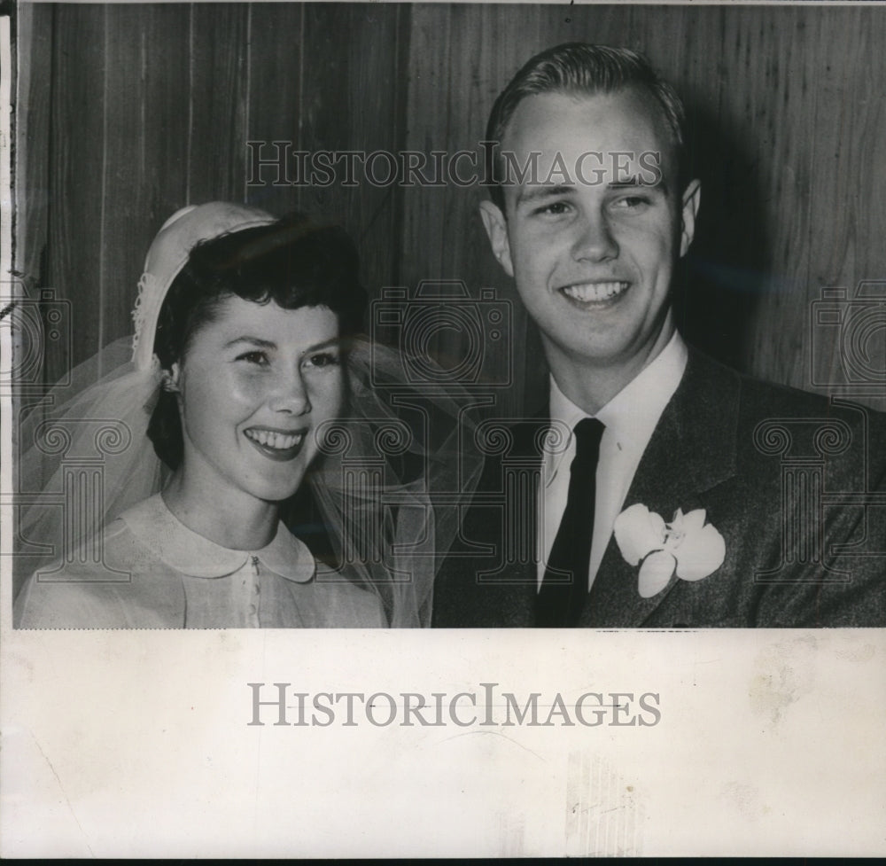 1961 Mr. &amp; Mrs. Curtis &quot;Bussie Dall&quot; Roosevelt on their wedding day - Historic Images