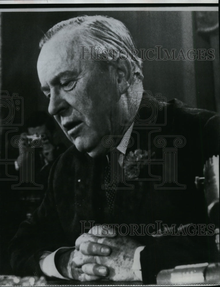 1986 Press Photo Lester B Pearson Nobel Peace Prize winner - spx02701-Historic Images